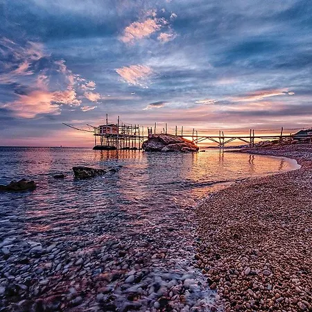 Borgo Sabelli - Costa Dei Trabocchi カザルボルディーノ